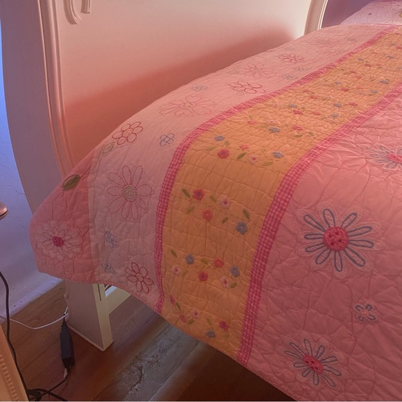 Pottery Barn Floral Garden Quilt & Sham - Picture 5 of 12